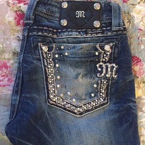 Miss me rhinestone pocket bootcut jeans